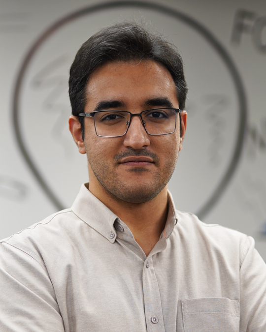 علی فریادرس